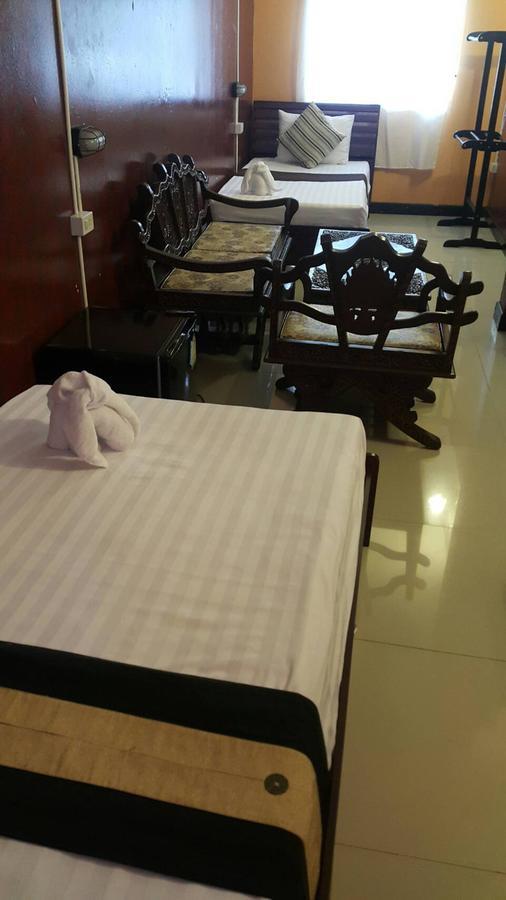 Хостел 999 Triplenine Chiangmai Чіангмай Екстер'єр фото